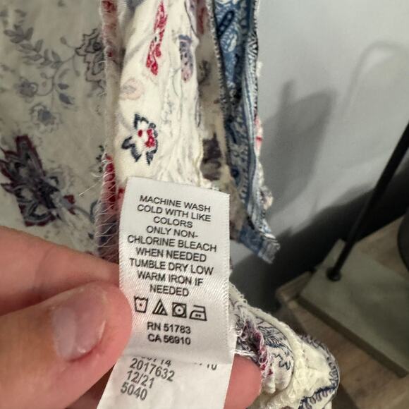 Maurices Open Front Lightweight Floral Cardigan Cover Up Women's Size Small - Picture 7 of 7